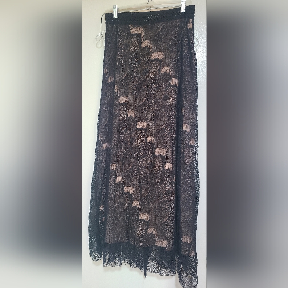 Pre-Owned (worn once) Cameo & Myth Nude Lined with Black Lace Overlay Long Skirt